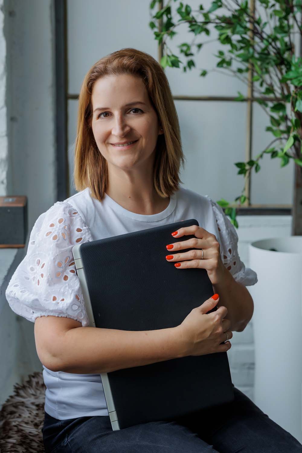 Eszter segít